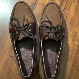 Sperry top slider original leather boat shoe.